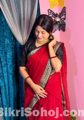 নকশি পাড় সুতি শাড়ী